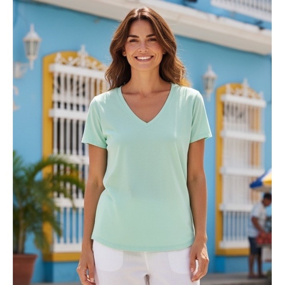 New Lilly Pulitzer Medium Michele V-Neck Top Mint Green Shirt Blouse Size M RARE
